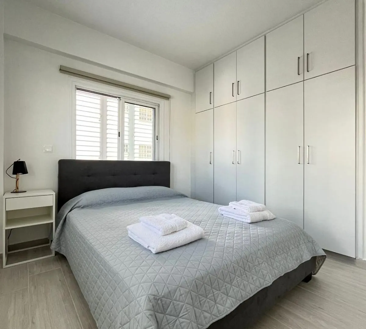 Apartment Unlock The Island - Local Insights For Your Stay Larnaca Cyprus